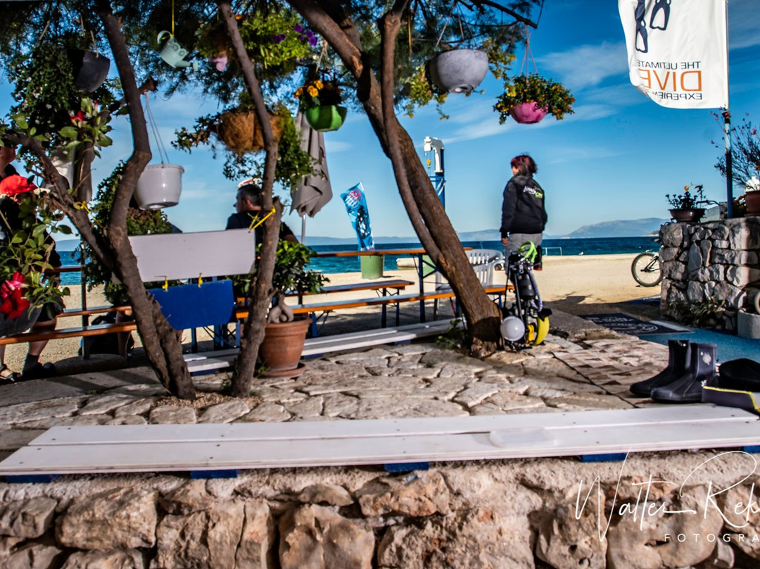 Diving Cres-Cres Island必去景点