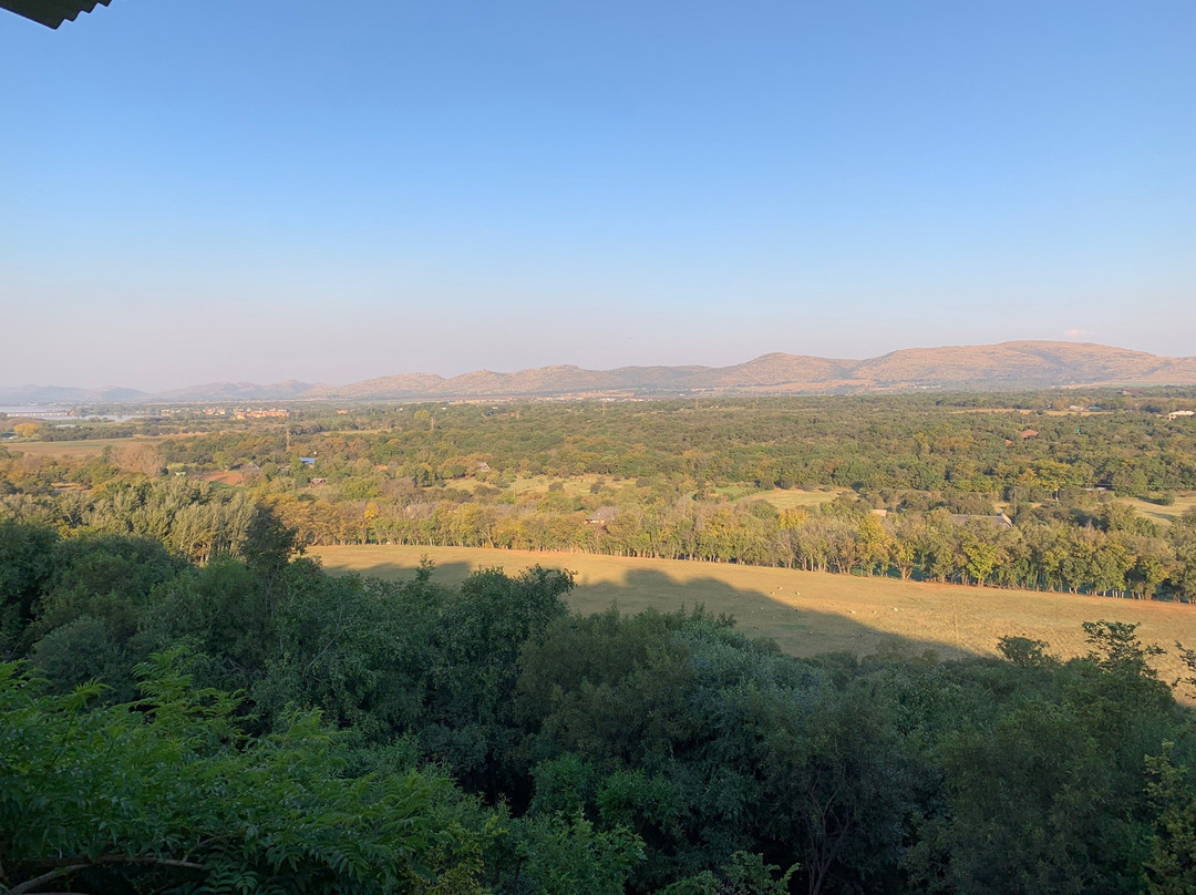 Green Leaves Country Lodge and Venue主图