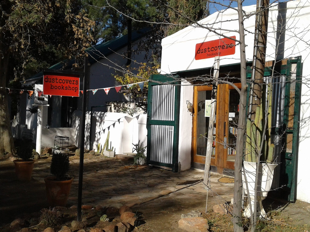 Dustcovers-Nieu-Bethesda必去景点