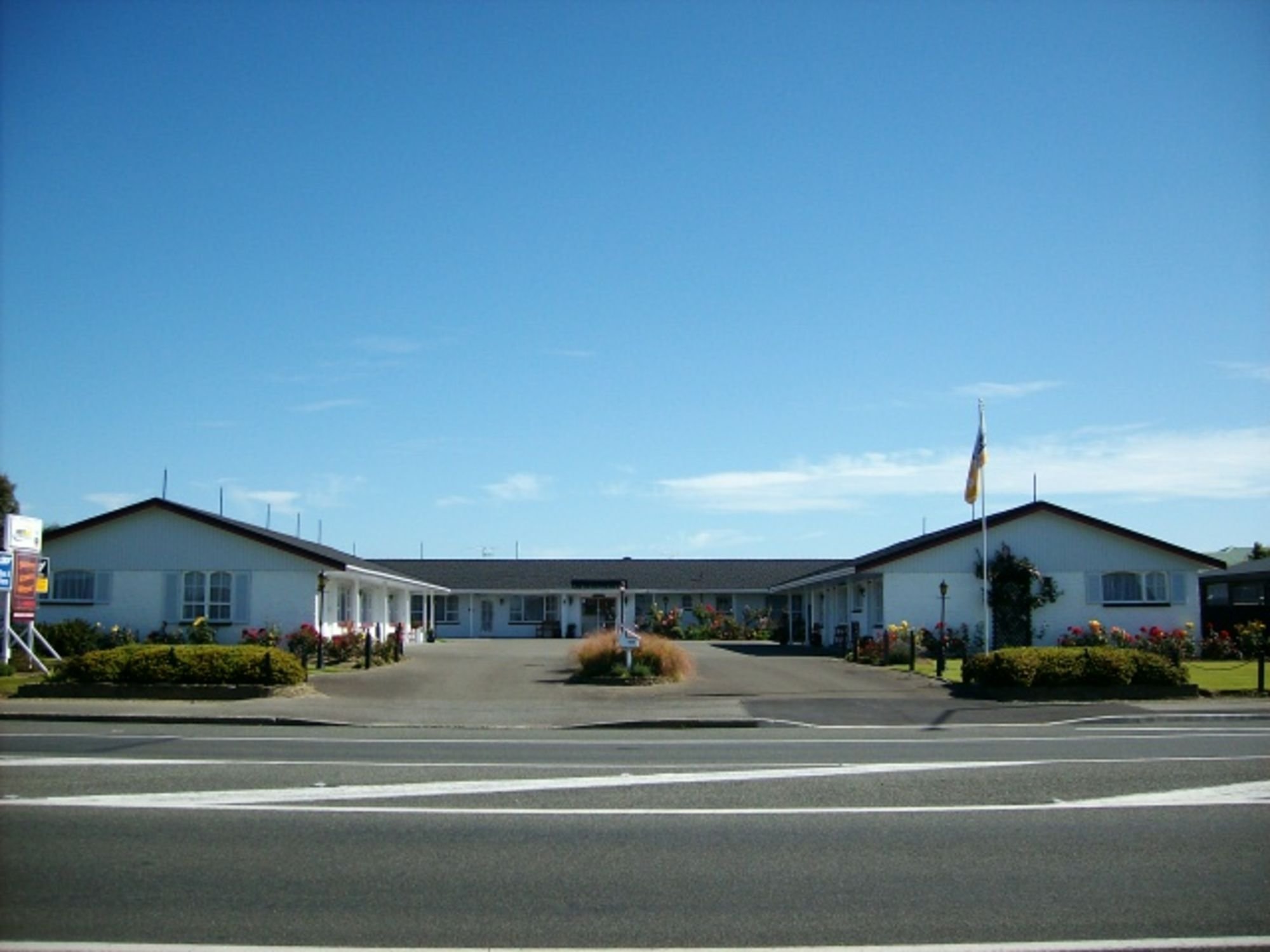 Asure Surrey Court Motel-官方