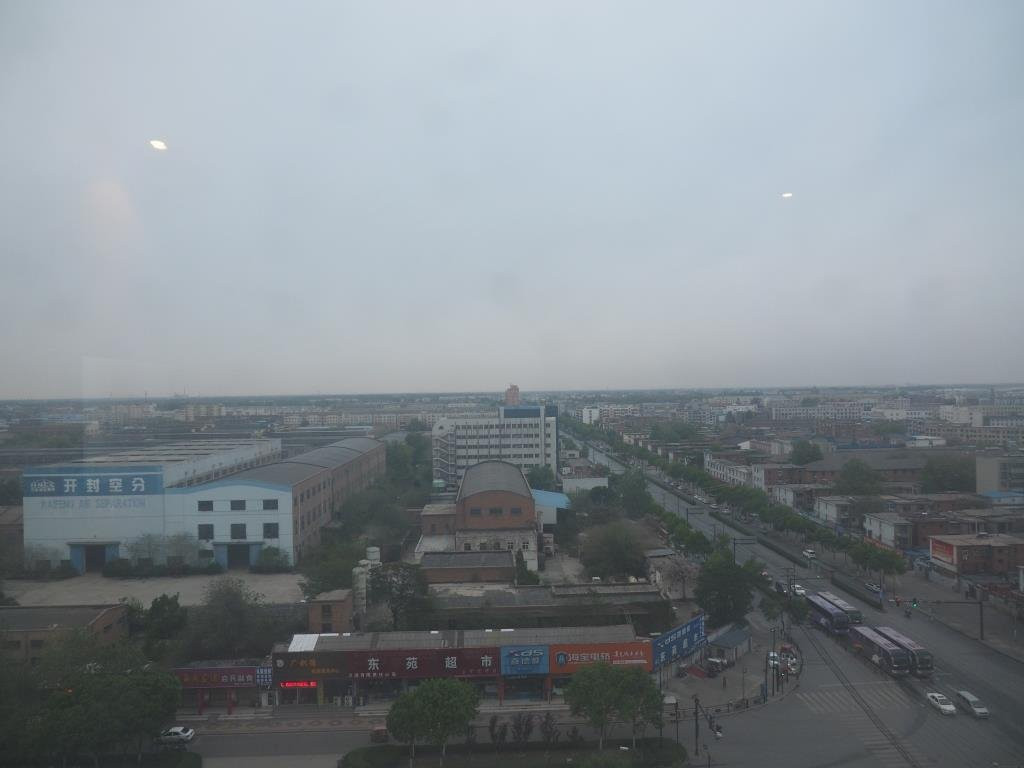 新东苑大酒店主图