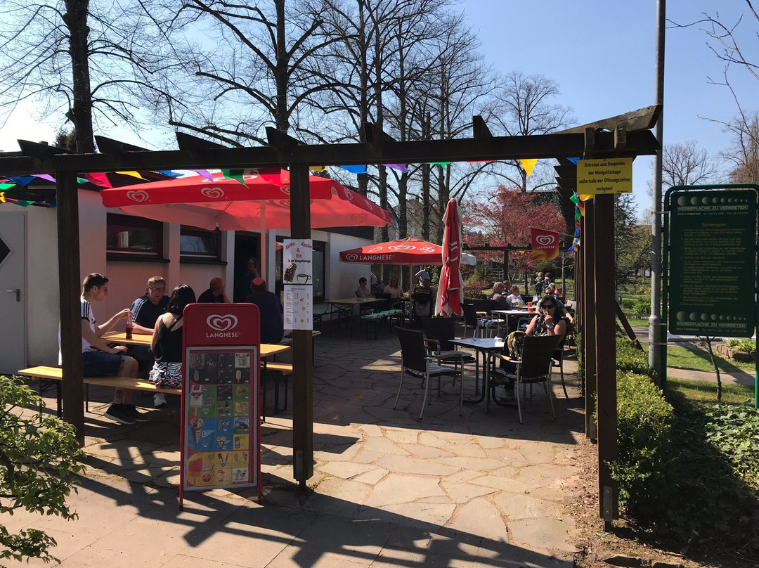 Minigolf im Rotenburger Schlosspark-Rotenburg an der Fulda必去景点