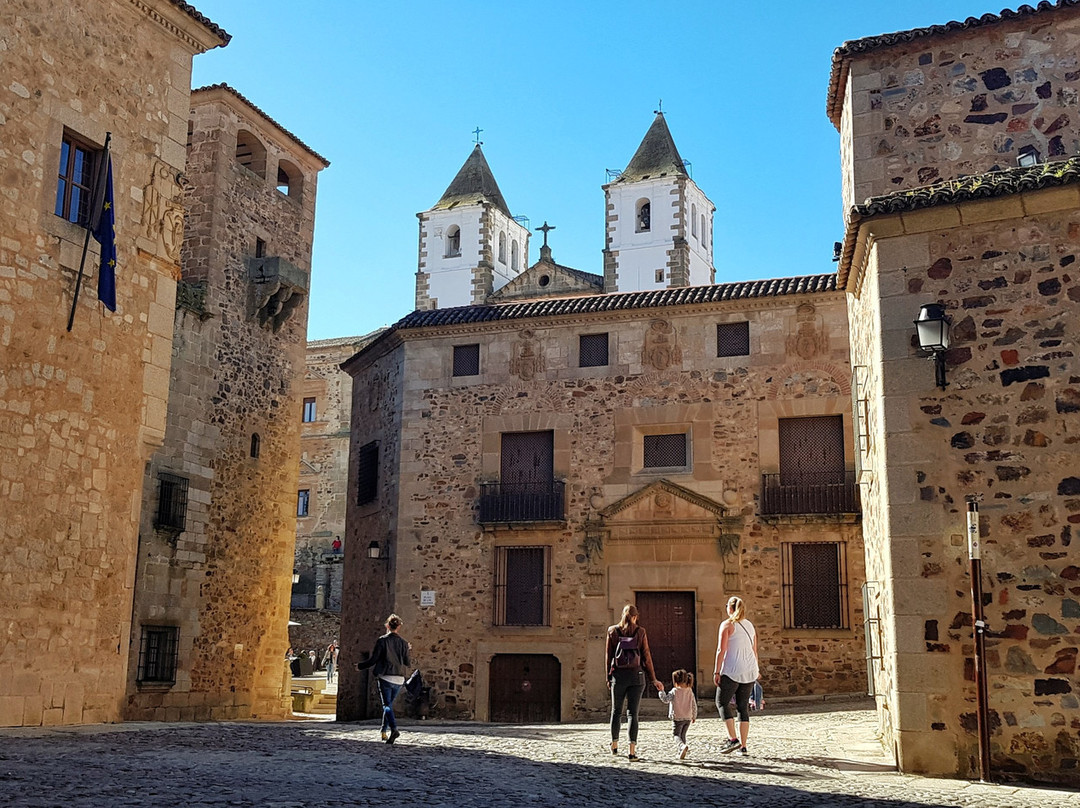 Guiaventura Casco Histórico Cáceres-卡塞雷斯必去景点
