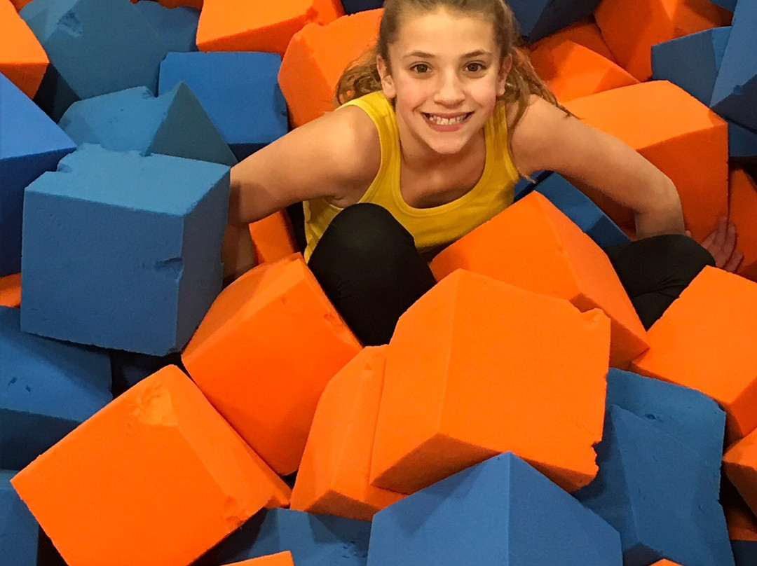 Sky Zone Queensbury景点图片