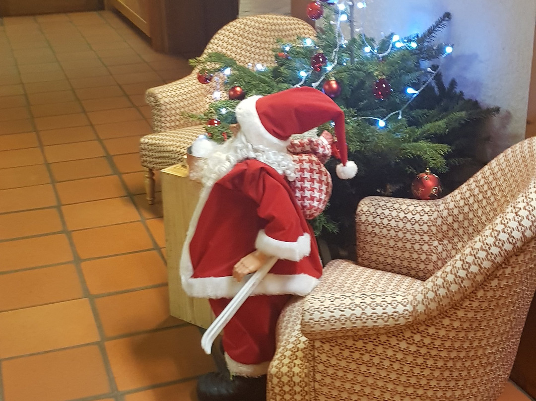 Au Coeur Des Pres主图