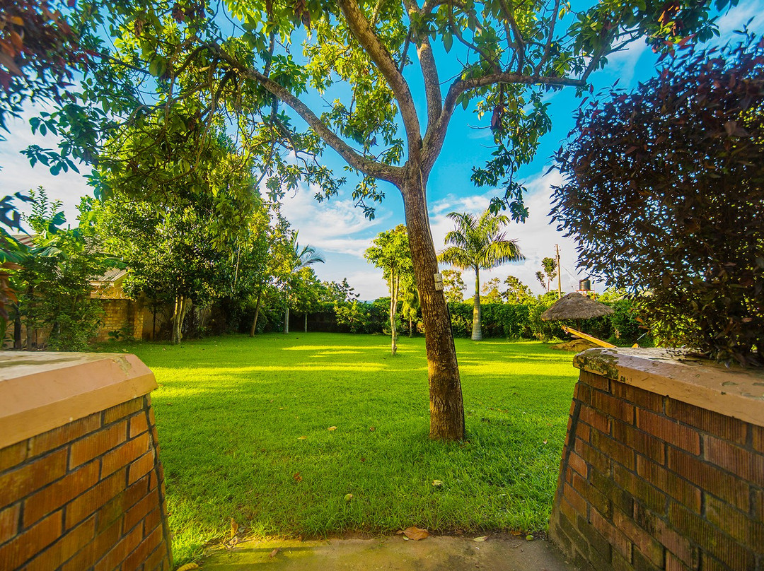 Hotel Royal Nest - Entebbe主图