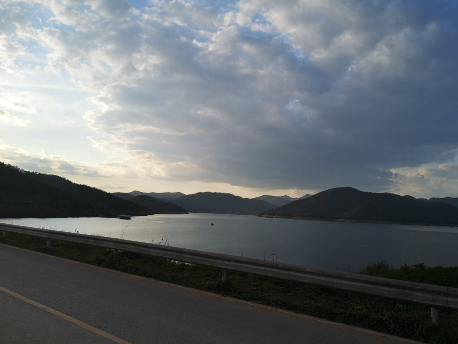 Mae Kuang Udom Thara Dam-雷沙革必去景点