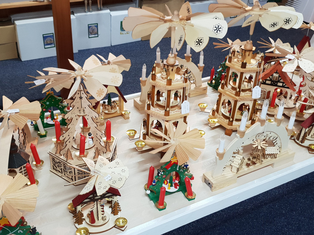 Omeo German Cuckoo Clock Shop-Omeo必去景点