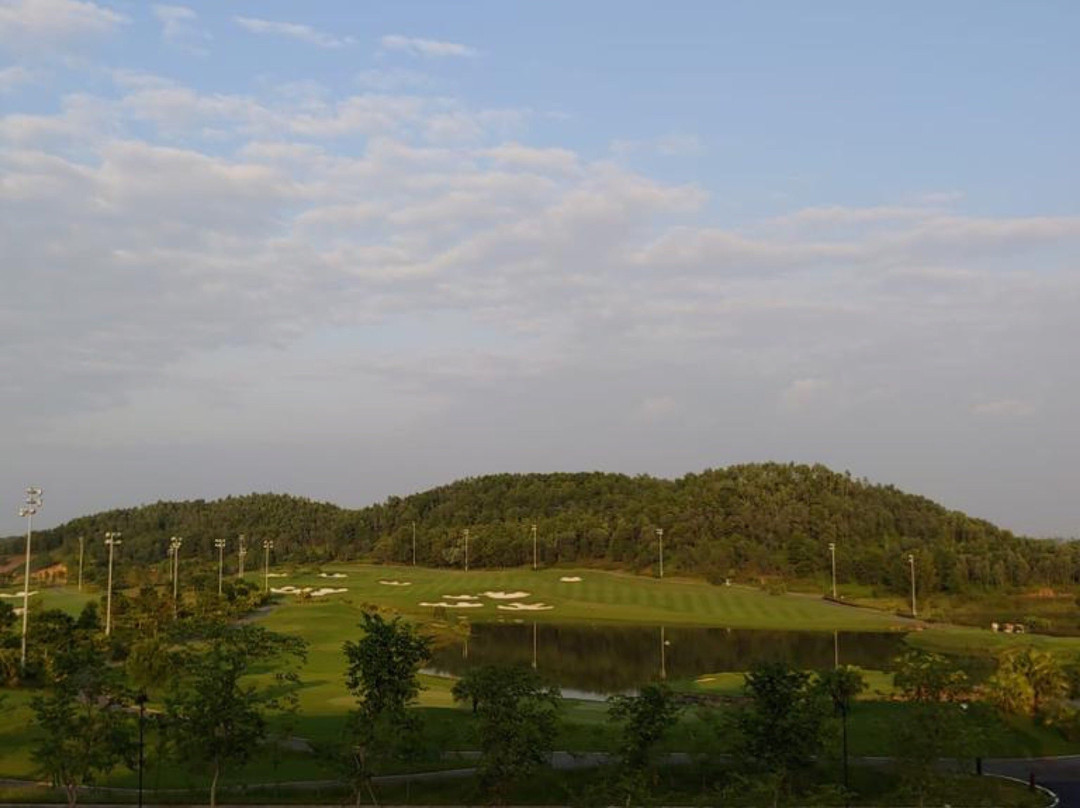 GOLF AU Vietnam-河内必去景点