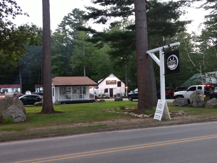 Limington餐馆和美食-Sportsman’s Kitchen and Keg