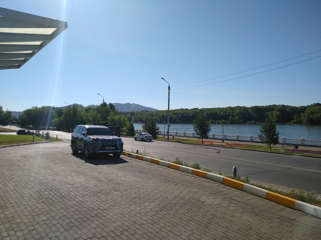 Dedeman Oskemen Tavros Hotel主图