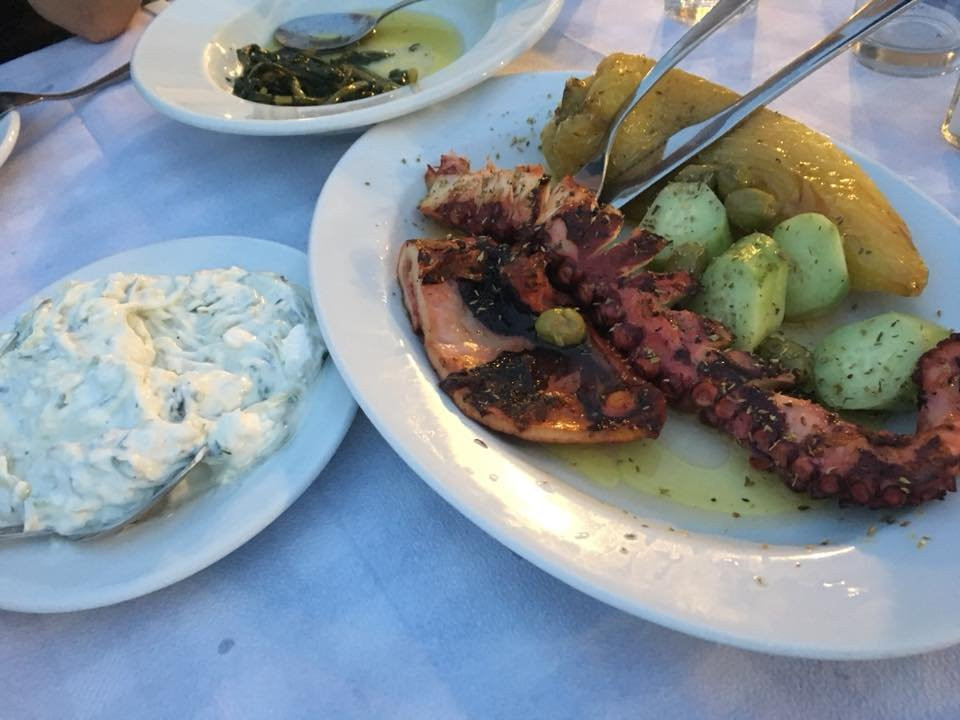 Krathi餐馆和美食-Lambros