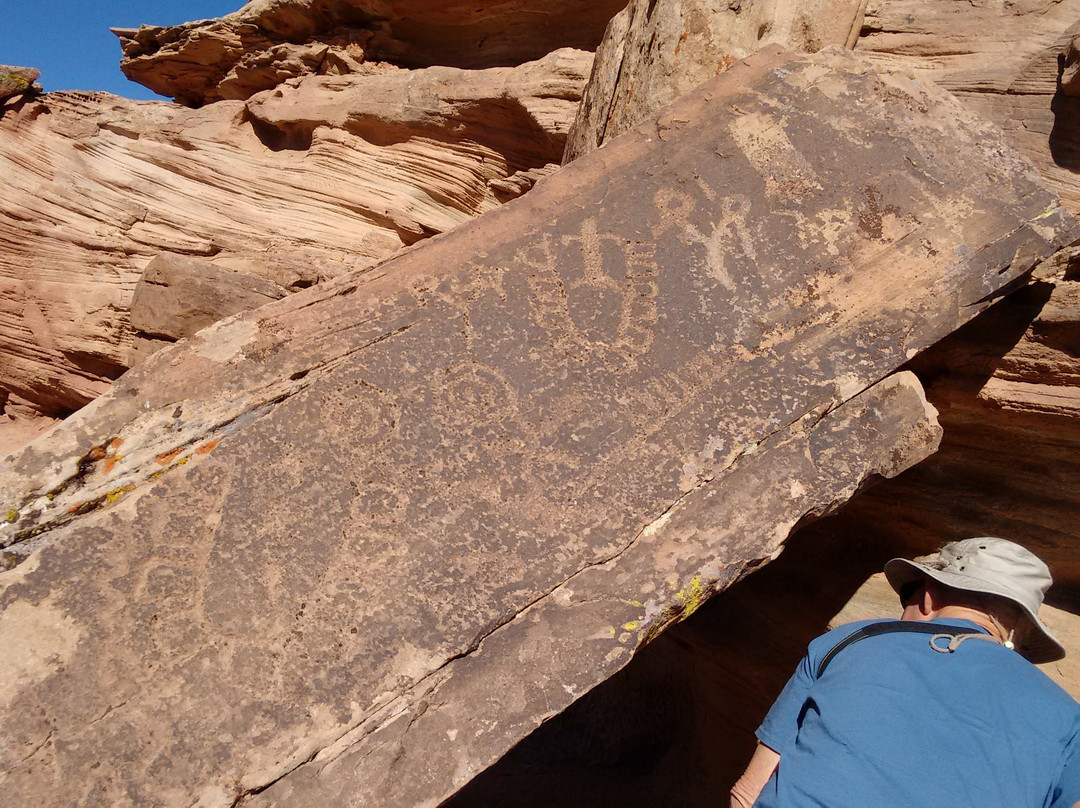 Bloomington Petroglyph Park-圣乔治必去景点