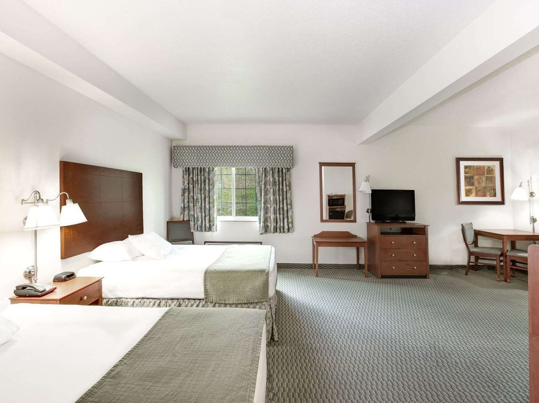 Days Inn By Wyndham Carroll主图