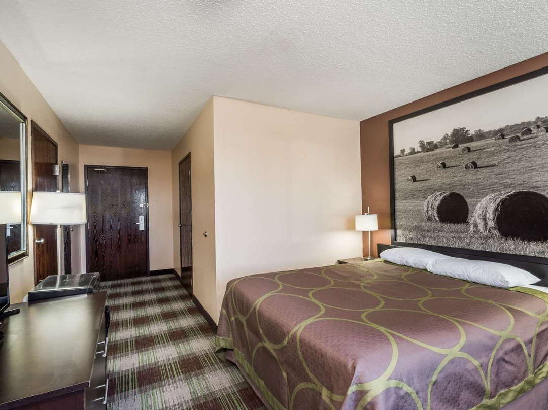 Super 8 by Wyndham Campbellsville KY主图