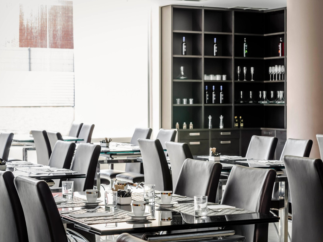 Exe Cunit Suites & Spa主图