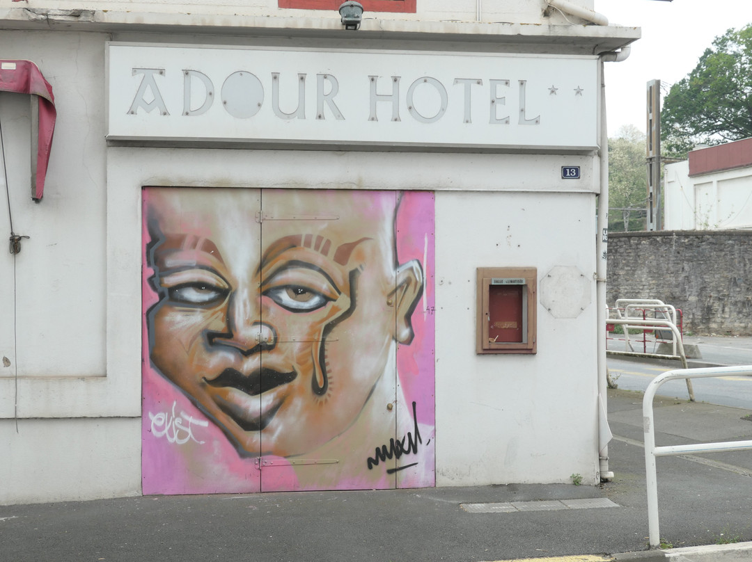 Adour Hotel