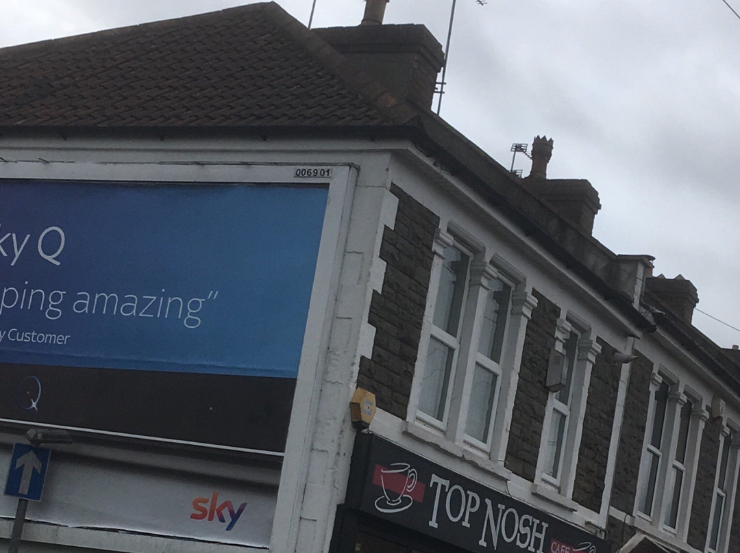 Top Nosh Cafe