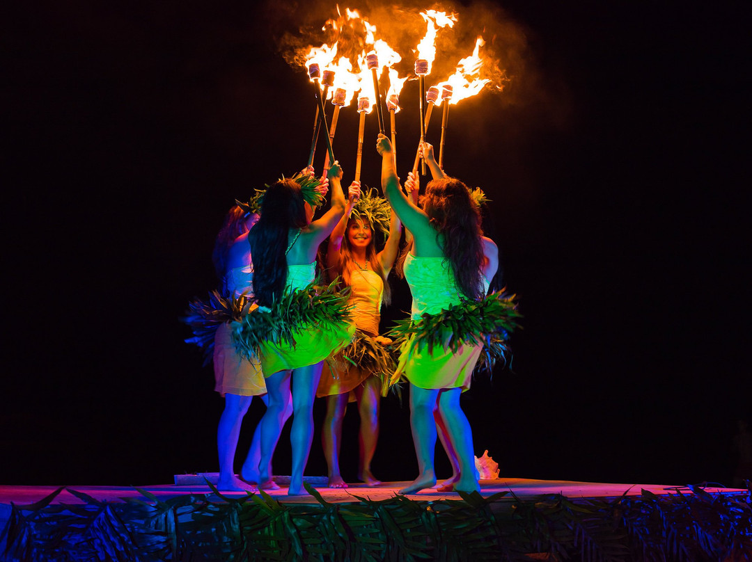Ahi Lele Luau Fire Show-基拉韦厄必去景点