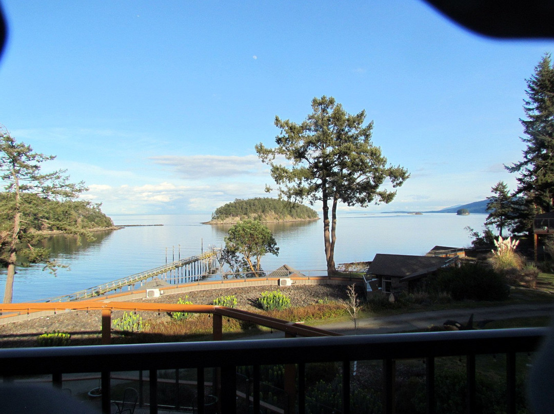 Mayne Island Resort主图