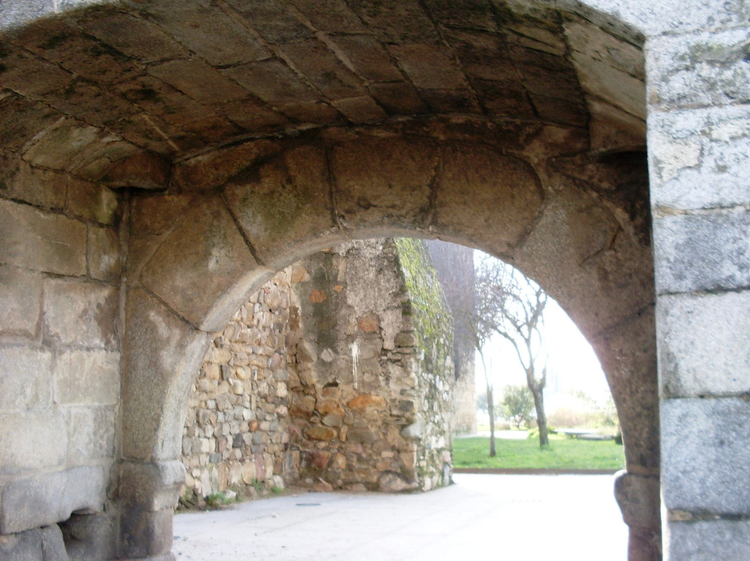 Porta da Lagoa-埃武拉必去景点