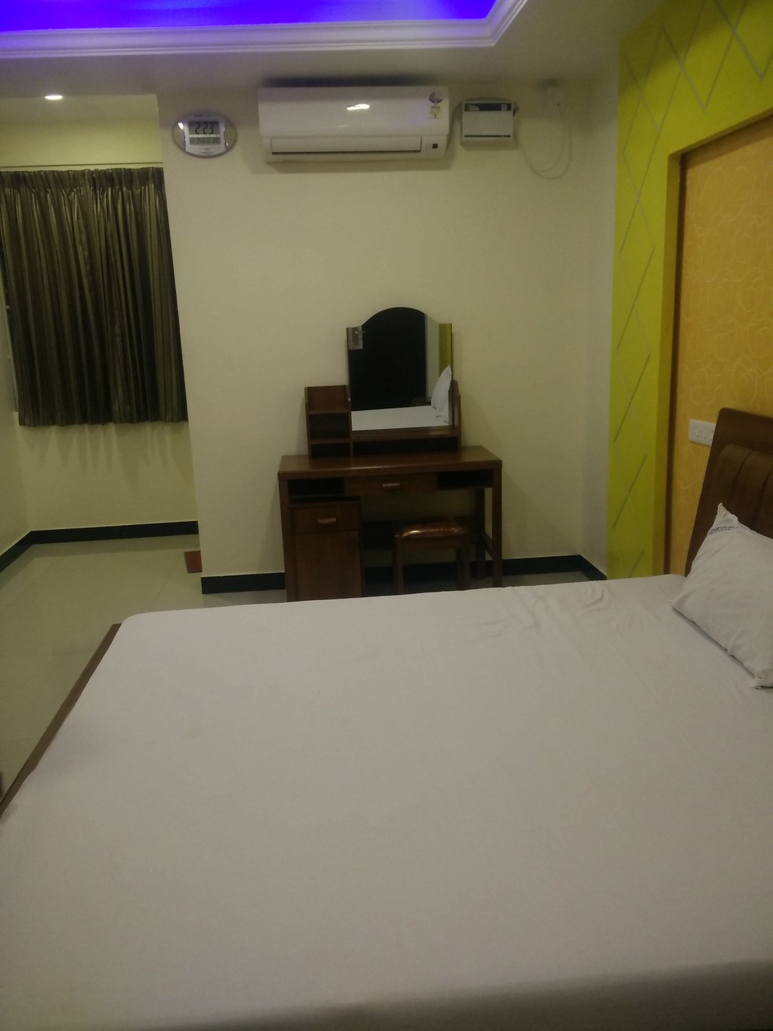 Hotel King's Inn-官方