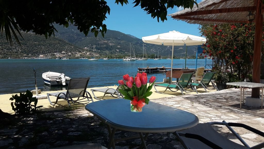Spiros Apartments