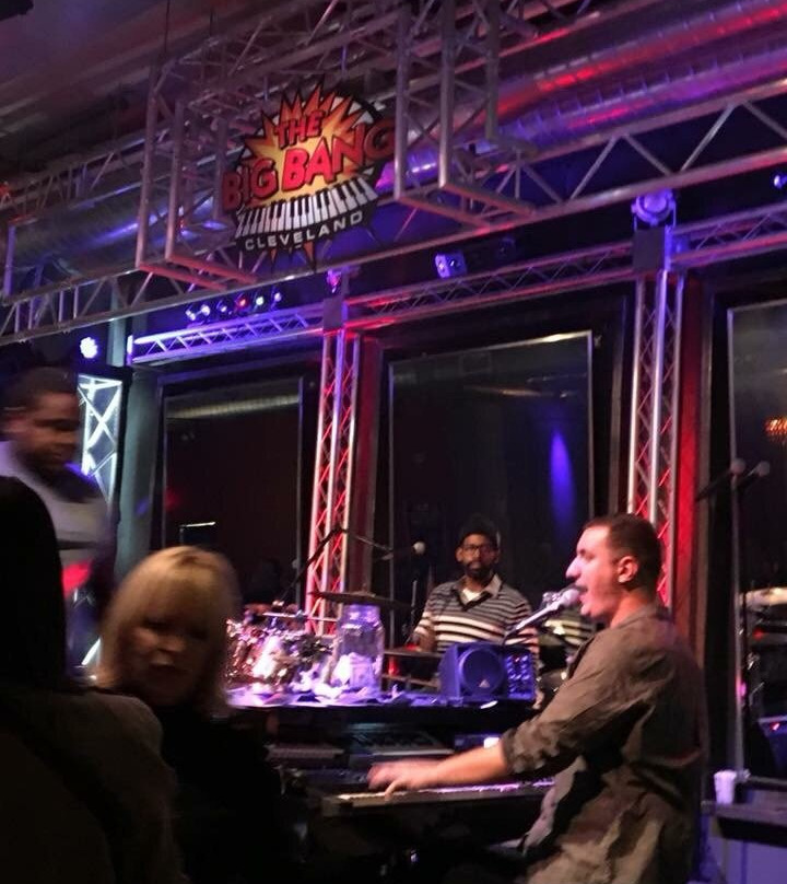Big Bang Dueling Piano Bar - Cleveland景点图片