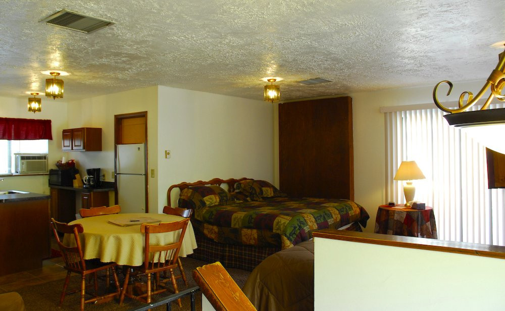 Blonquist Motel主图