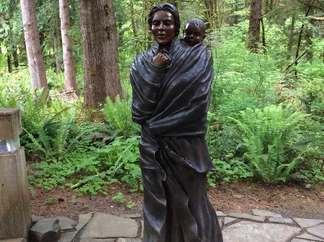 Phog Bounders Antique Mall-阿斯托里亚必去景点