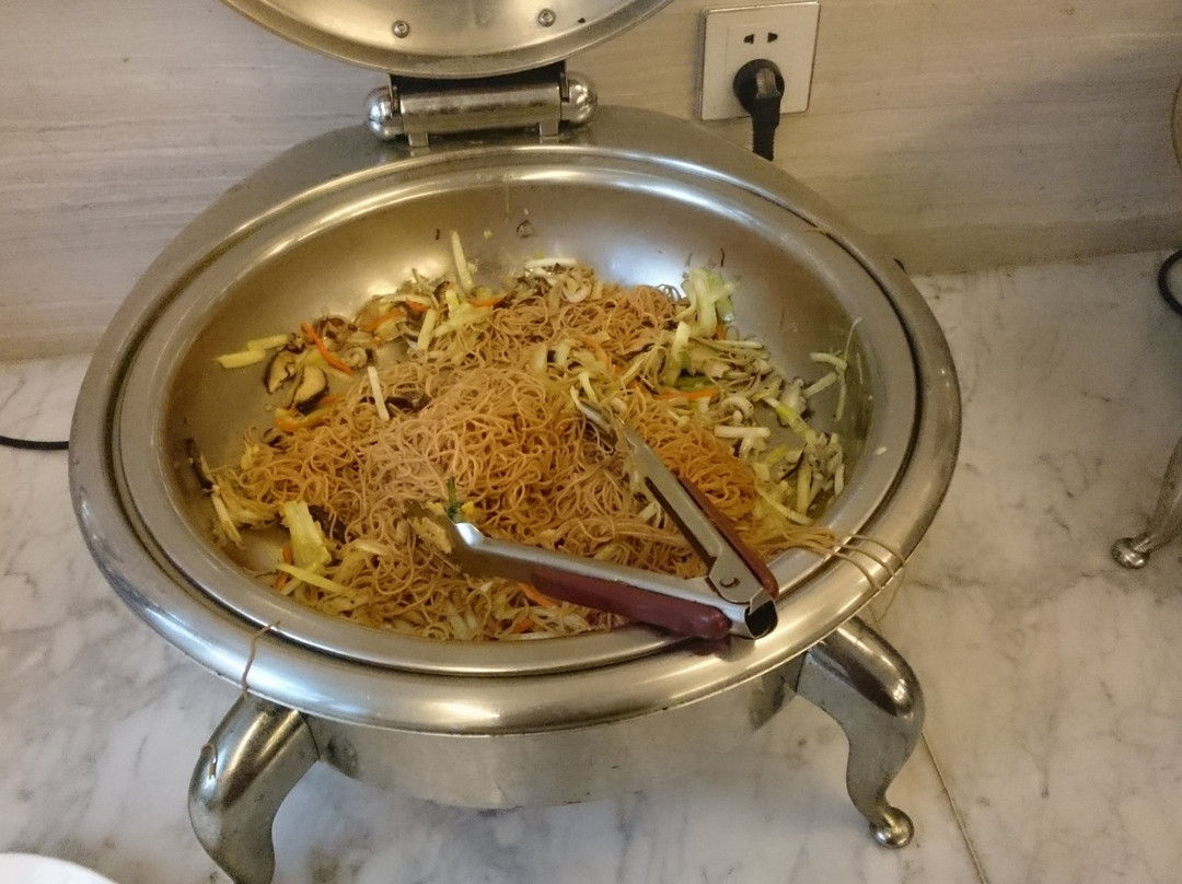 东关明珠大酒店主图