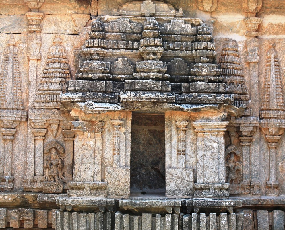 Panchalingeshwara Temple景点图片
