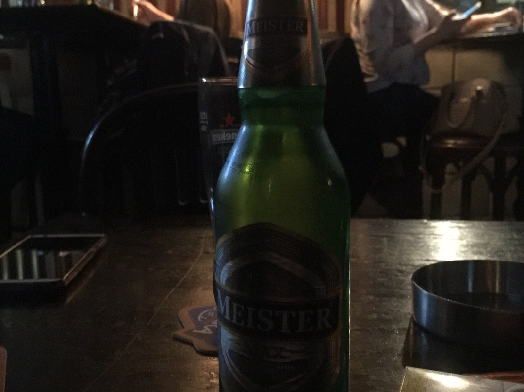 Deals Restaurant & Pub