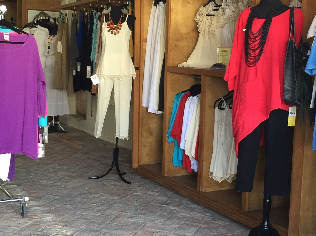 Cholla Mall-佩纳斯科港必去景点