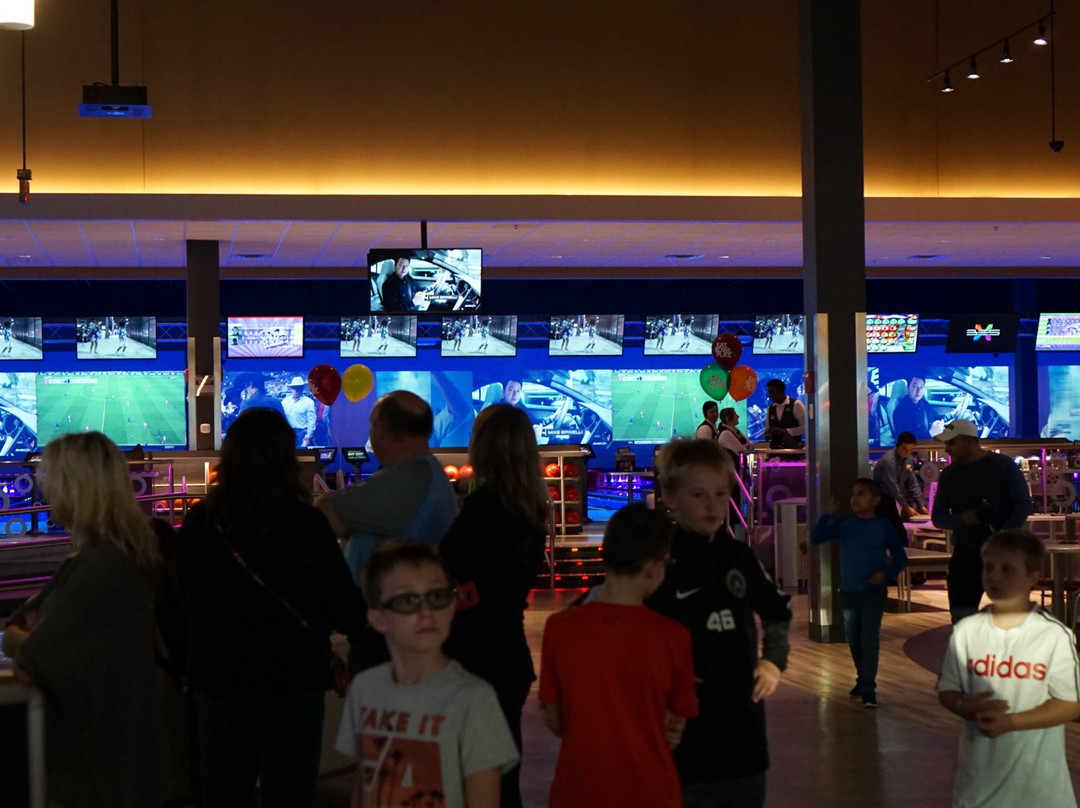 Main Event Hoffman Estates-霍夫曼庄园必去景点