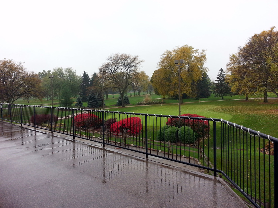 White Pines Golf Club-Bensenville必去景点