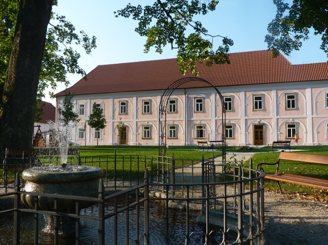 Renaissance Castle Hrádek u Sušice-Susice必去景点