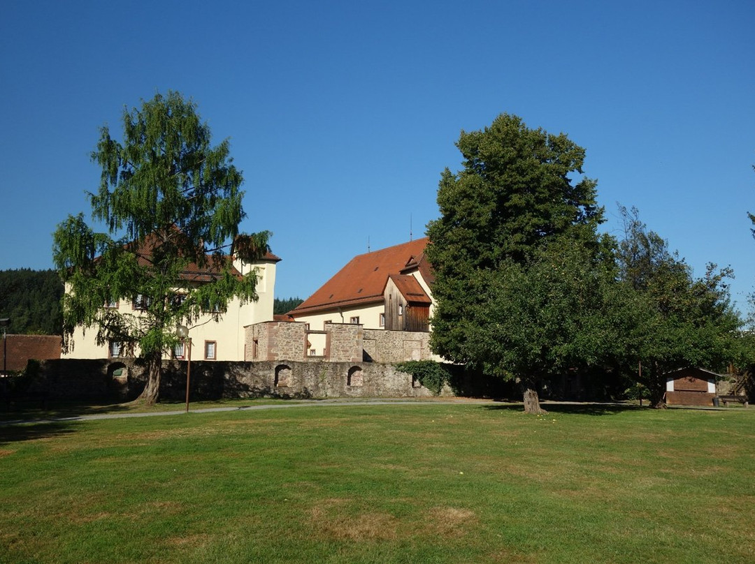 Schloss Neuenbuerg景点图片