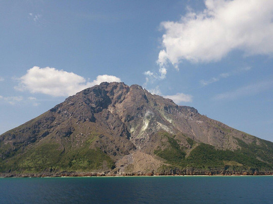 Iojima Island-三岛村必去景点
