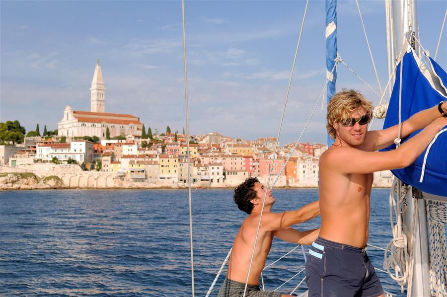 Hajos Nyar-希贝尼克必去景点