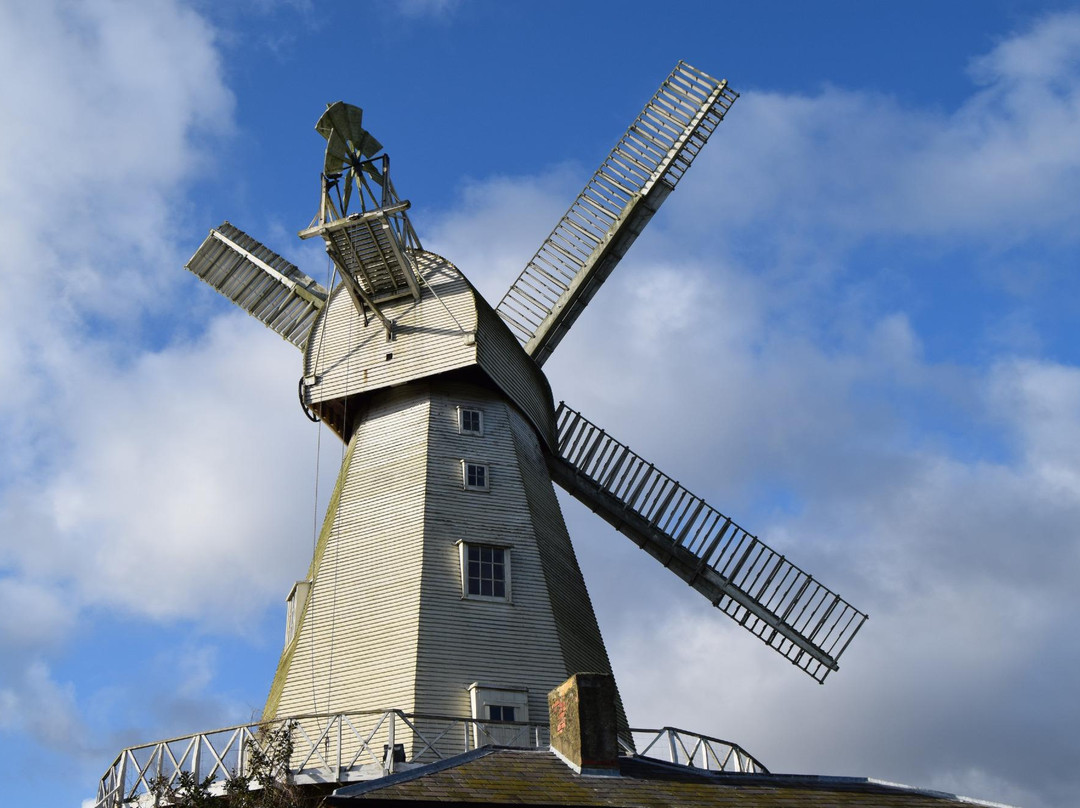 Willesborough Windmill景点图片