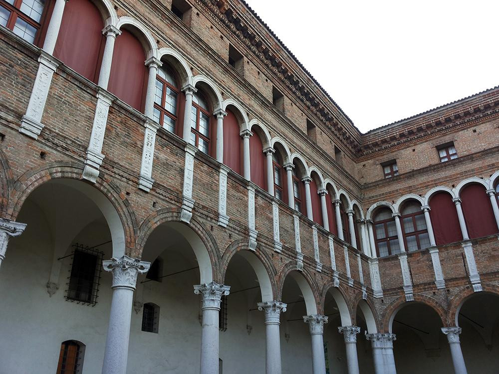 Palazzo di Ludovico il Moro (Palazzo Costabili)景点图片
