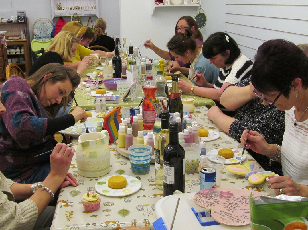 The Pottery Painting Cafe景点图片