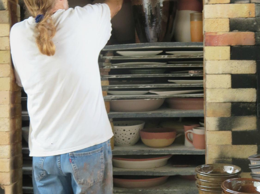 Greenleaf Stoneware-East Hampton必去景点