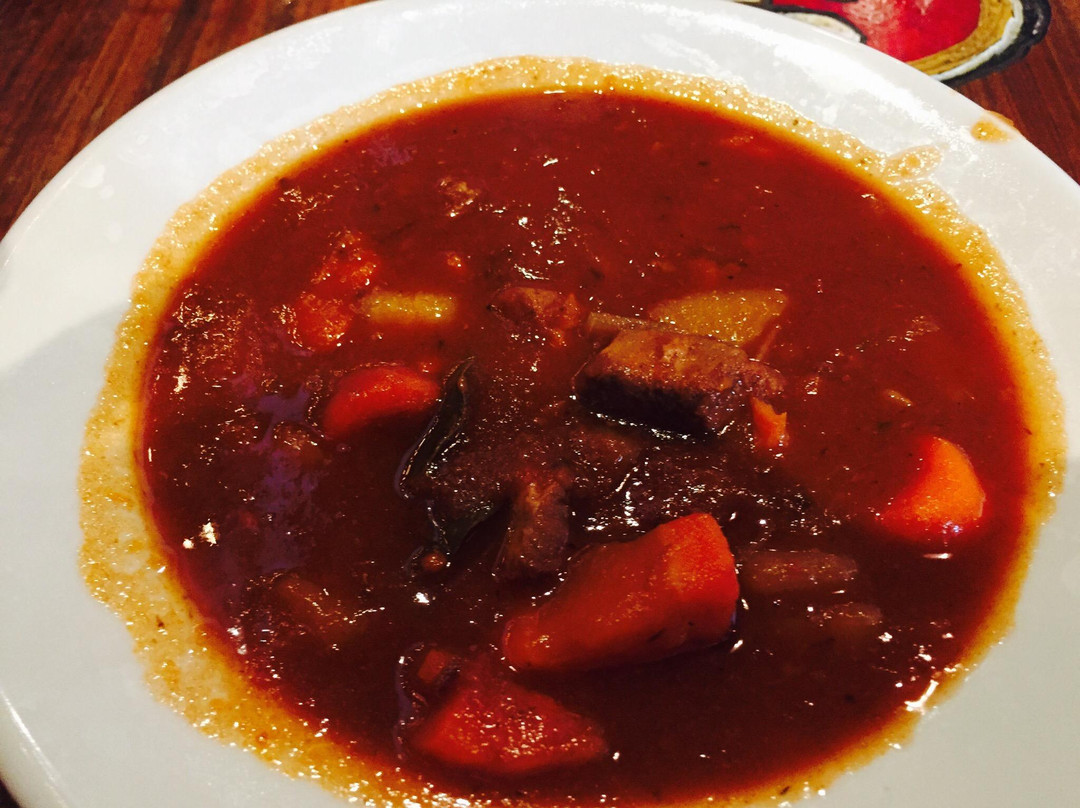 Mulleady's Sports Pub & Grill