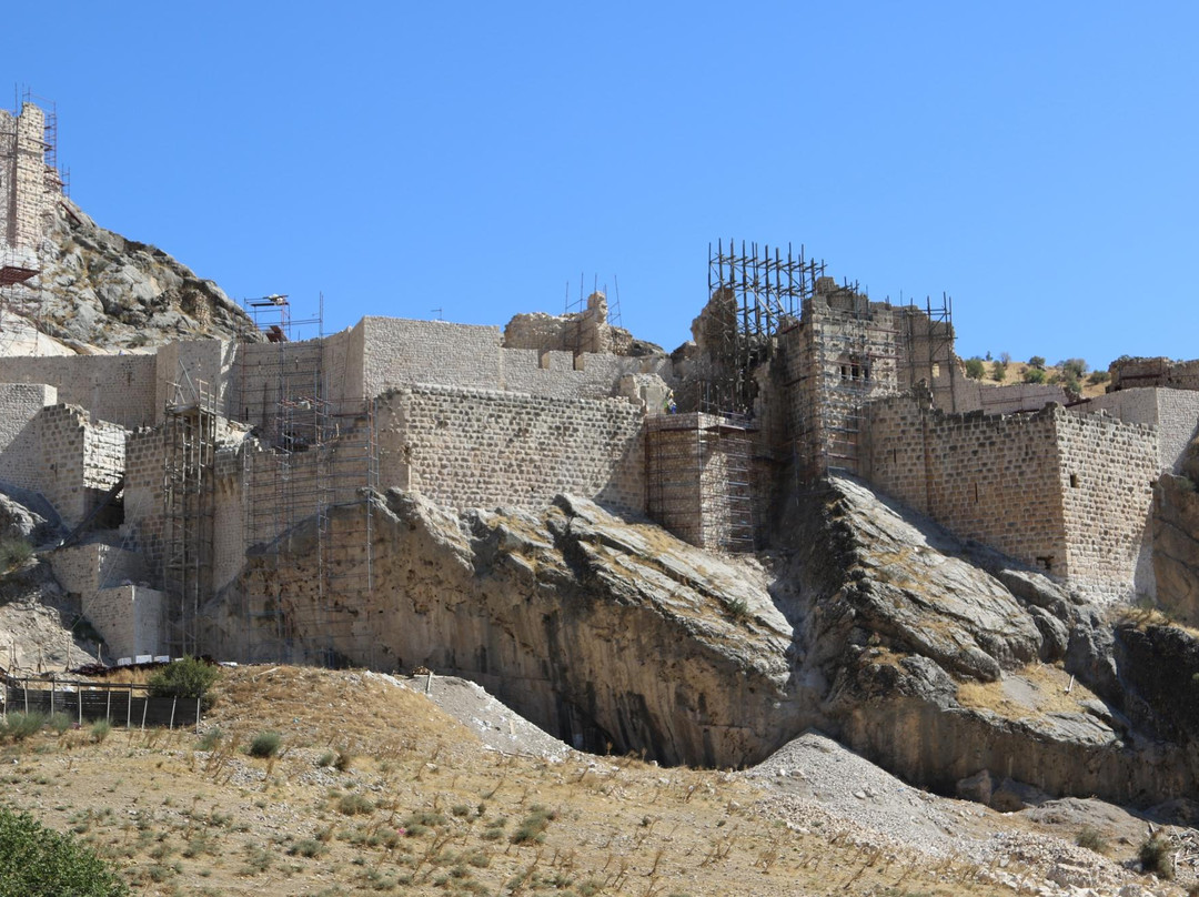 Kahta旅游景点-Yenikale Ruins