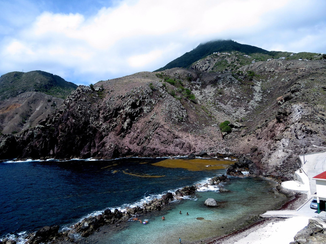 Cove Bay-萨巴岛必去景点