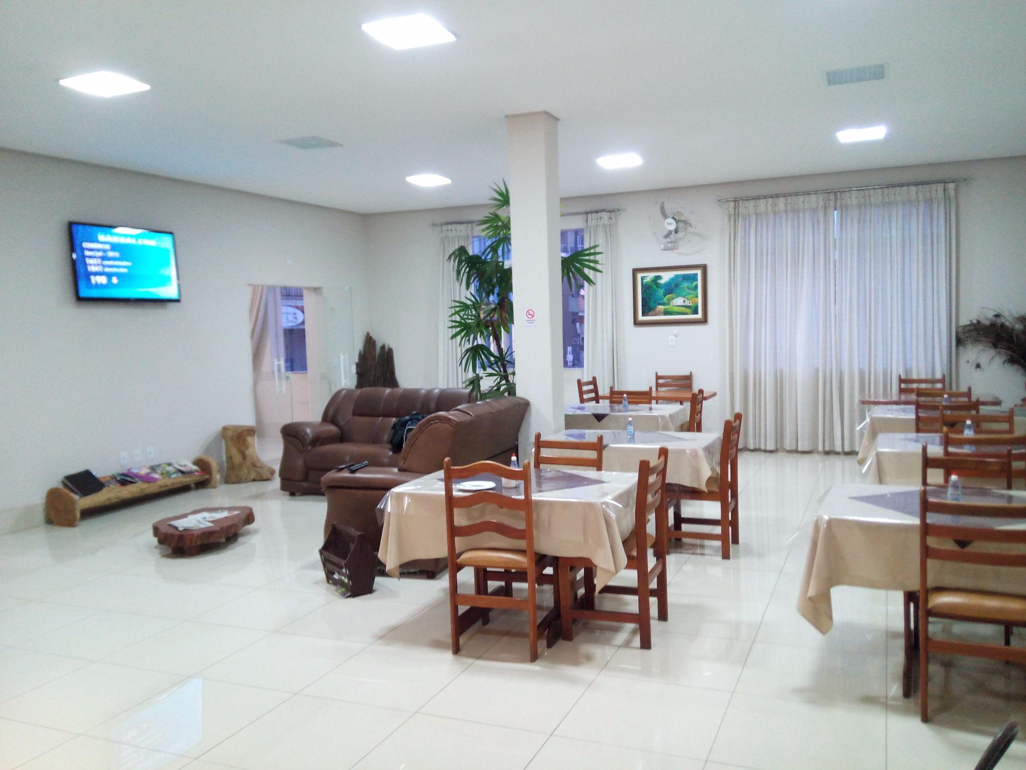 Colinas Hotel-客卧