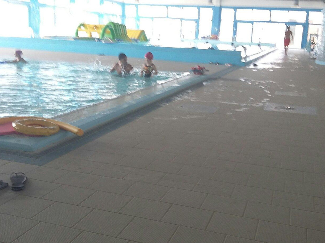Piscina Lago Di Lovere景点图片