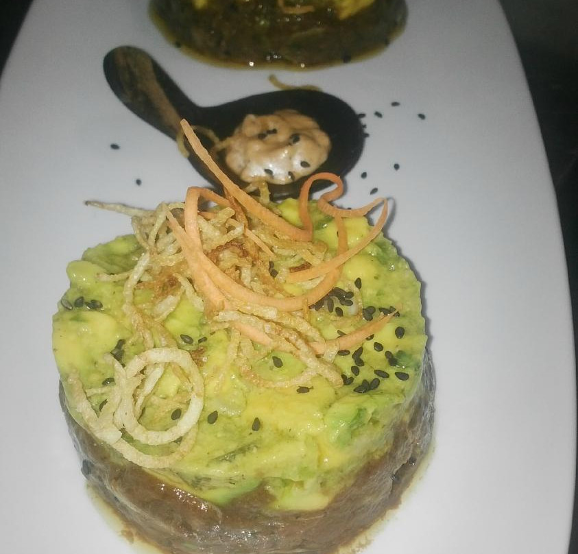 Cotoperi Hotel & Lounge主图